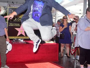 OTRO ACTOR LLAMA 'PEDAZO DE M*****' A DONALD TRUMP