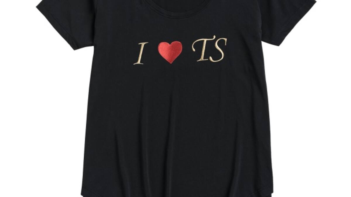 Si te has enamorado de la ropa del último clip de Taylor Swift ahora puedes comprarla