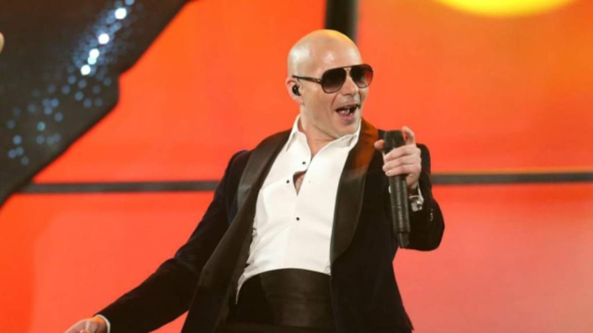 Pitbull hizo cover de esta famosa canción e Internet no se lo perdona