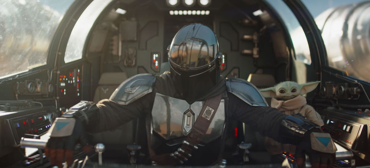 El Mandaloriano (Pedro Pascal) y Grogu en 'The Mandalorian and Grogu'. / © 2025 Lucasfilm