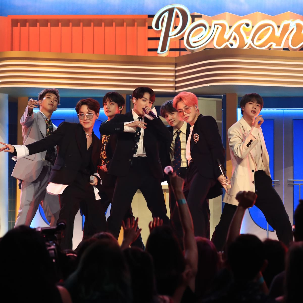 ¿Quién es la misteriosa mujer del videoclip de BTS ‘Hooligan’?