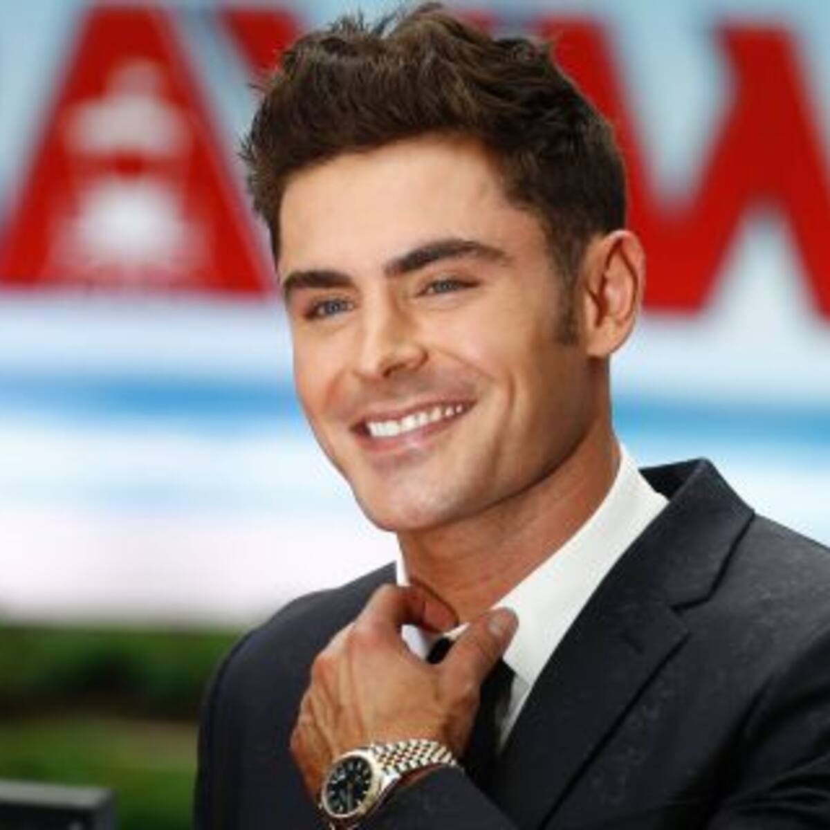 ¿Un nuevo mago? Zac Efron también tiene una varita mágica