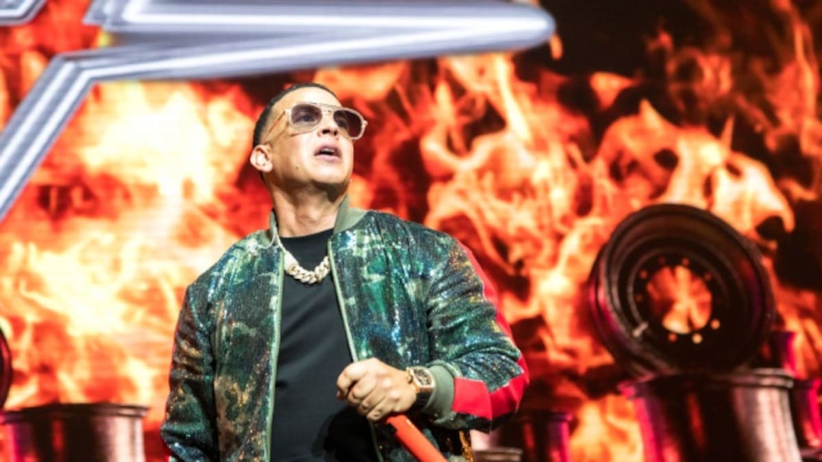 Daddy Yankee estrena "Corona"