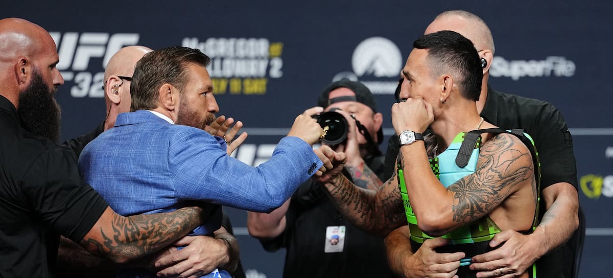 McGregor vs. Holloway