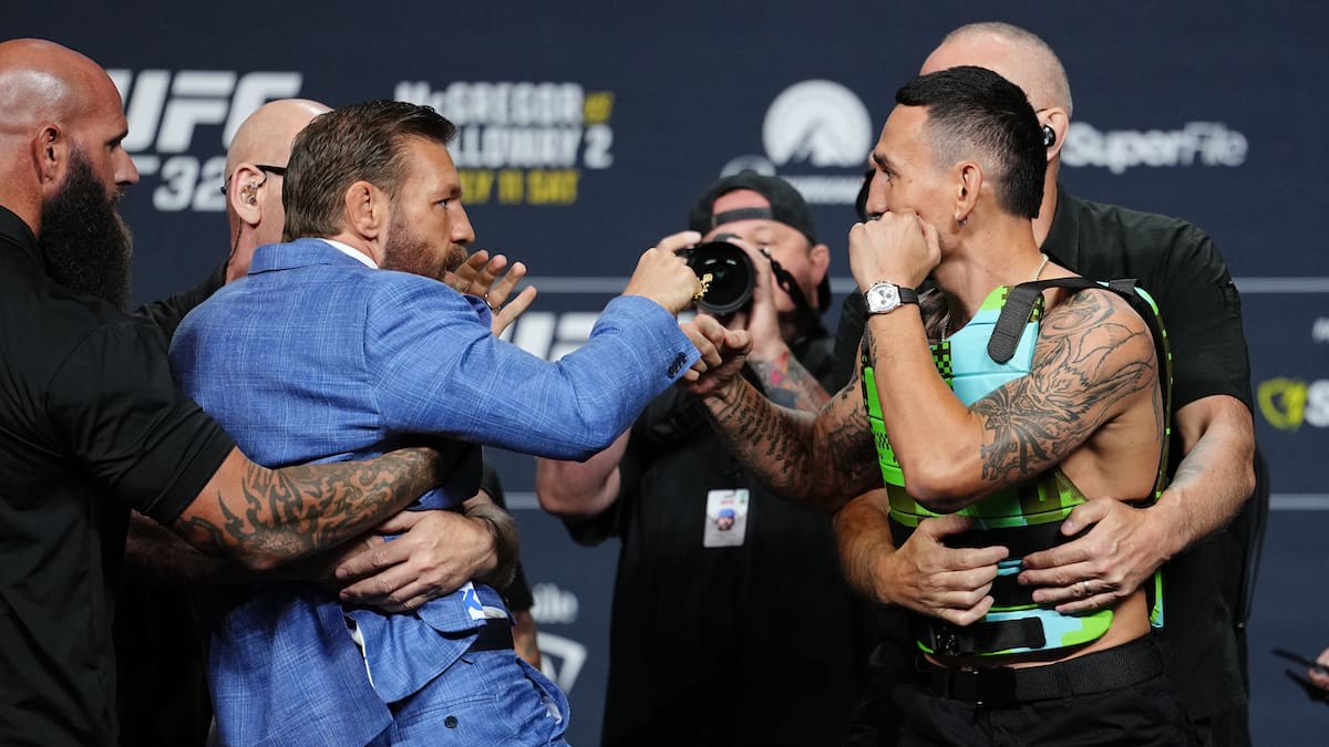 McGregor vs. Holloway: a qué hora es y dónde ver el combate de UFC 329 desde España