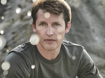 JAMES BLUNT VUELVE A SUS ORÍGENES CON EL DISCO ONCE UPON A MIND