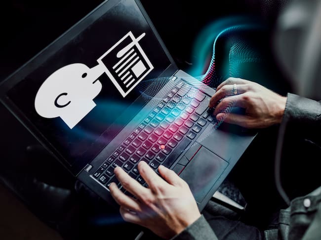 Las 'fake news' abundan en las redes sociales.