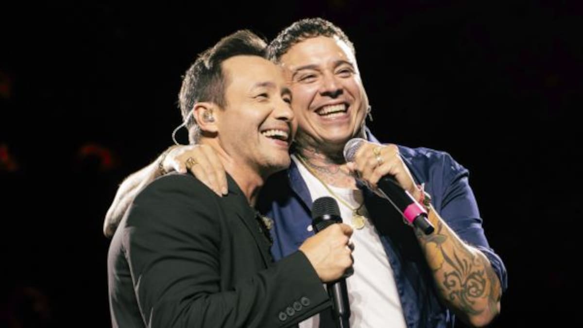 Luciano Pereyra estrena la versión en vivo de "Me Enamoré de Ti" junto a Sebastián Mendoza