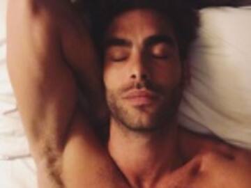 ESTE DESNUDO DE JON KORTAJARENA DEJA SIN PALABRAS A MEDIA ESPAÑA