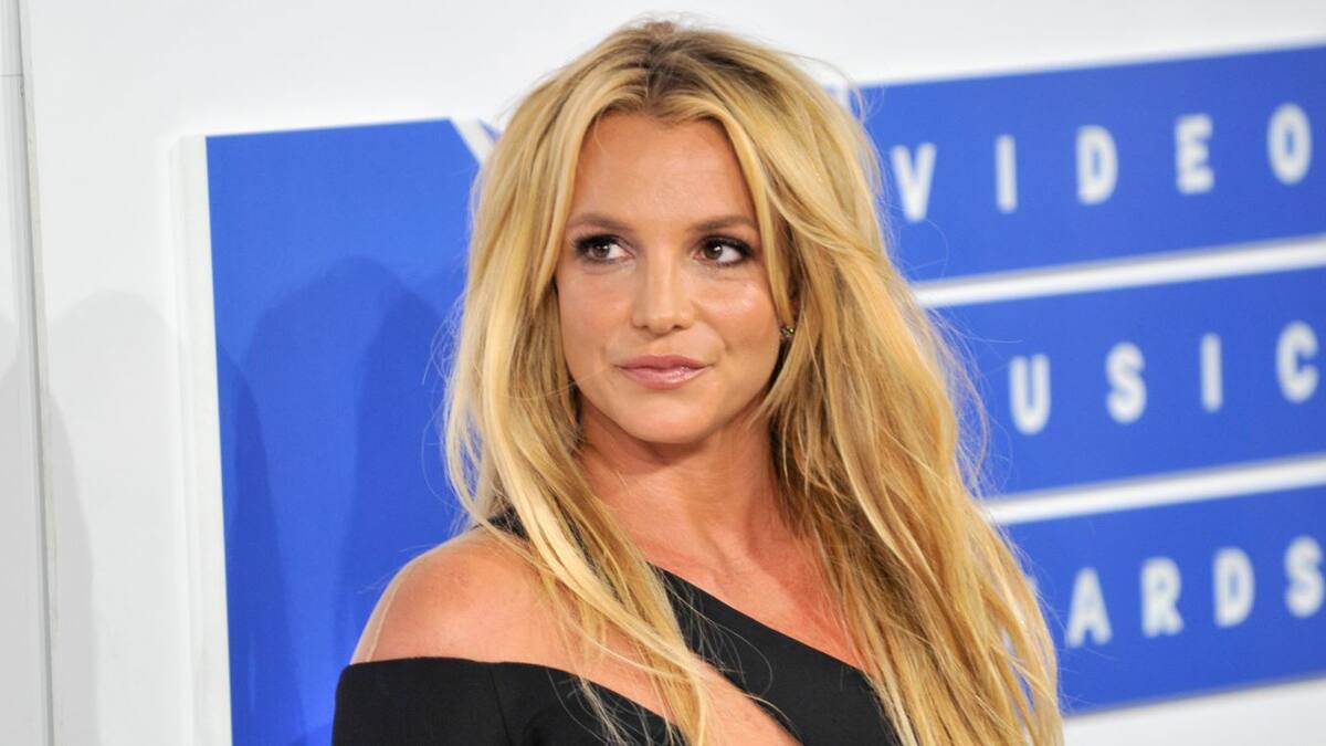 Las fotos en topless de Britney Spears que han enloquecido Instagram: “Esas son mis dos chicas”