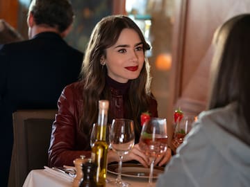 ¿Dónde has visto antes a este nuevo personaje de 'Emily en París'?