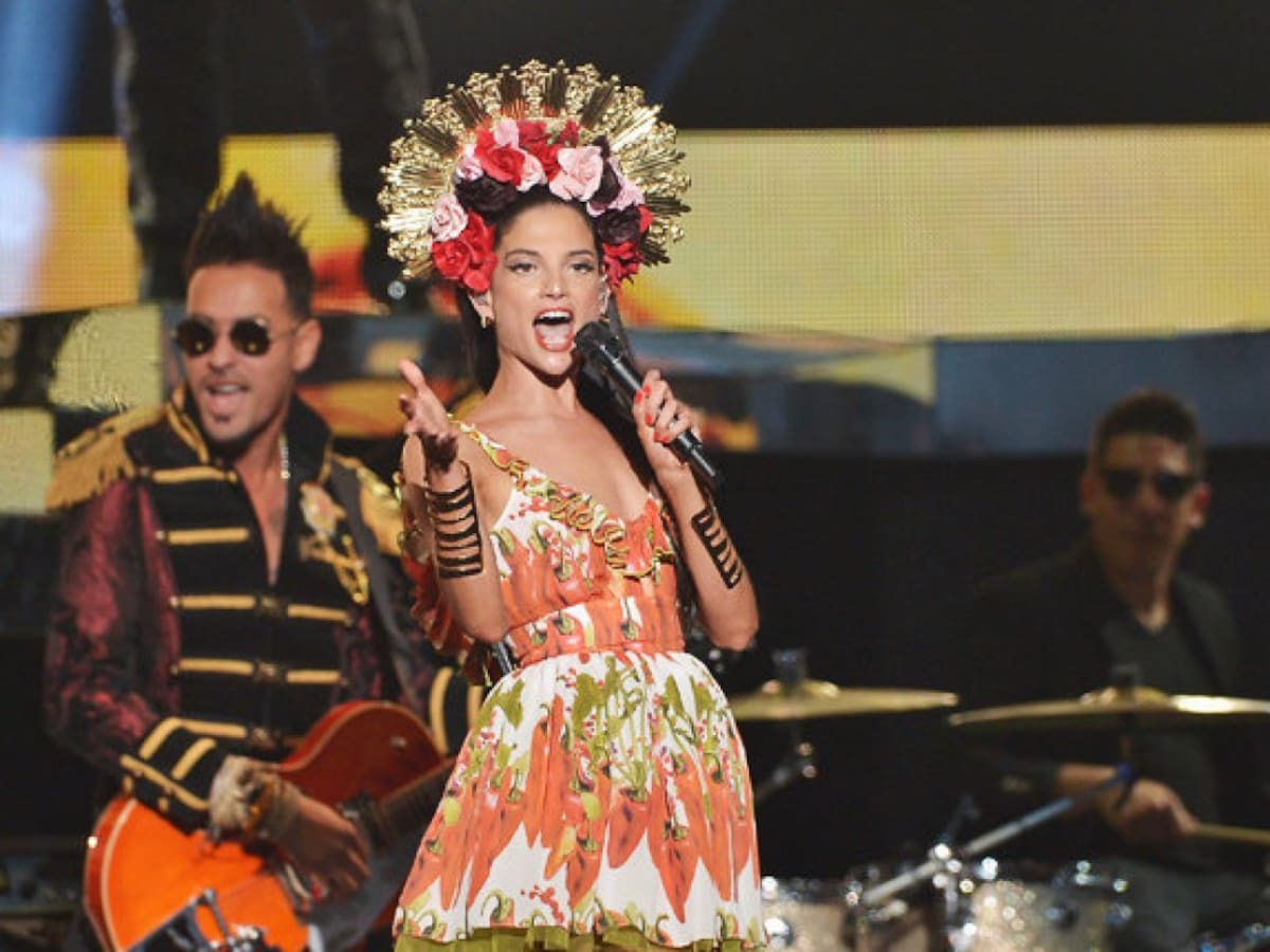 Natalia Jiménez, criticada por usar una ambulancia para llegar al cumpleaños de Carlos Rivera