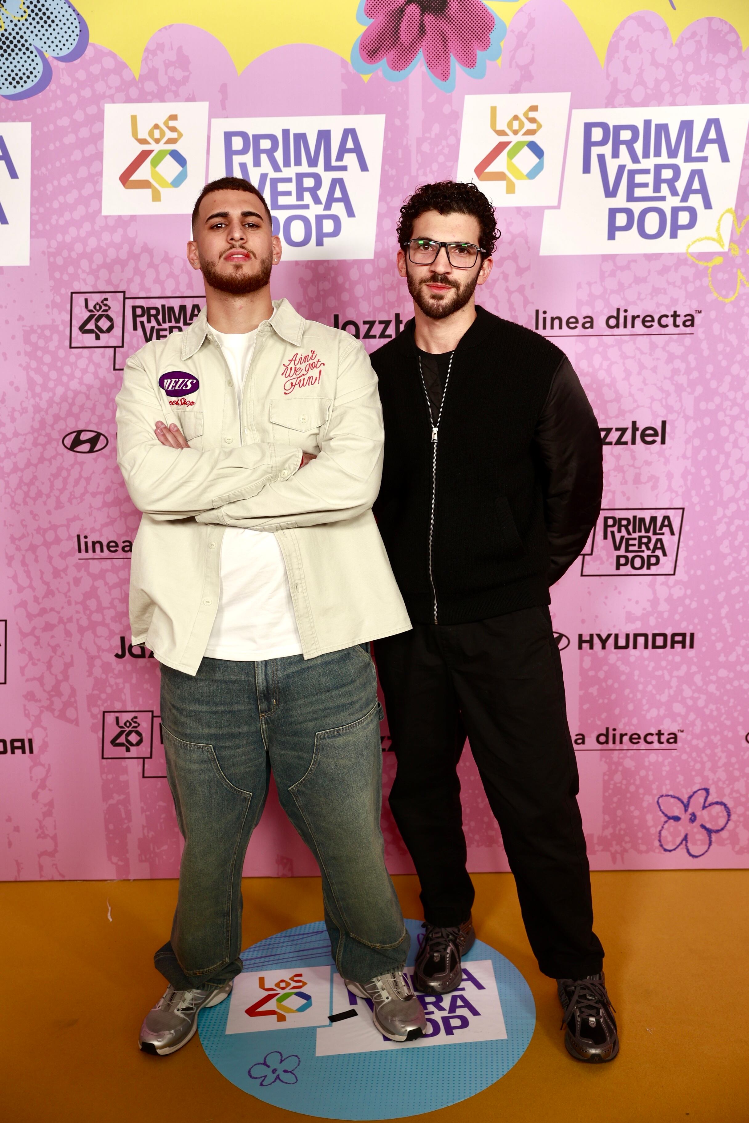 Los venezolanos que lo petaron con Capaz (merenguetón) tampoco han querido perderse esta fiesta de la primavera.