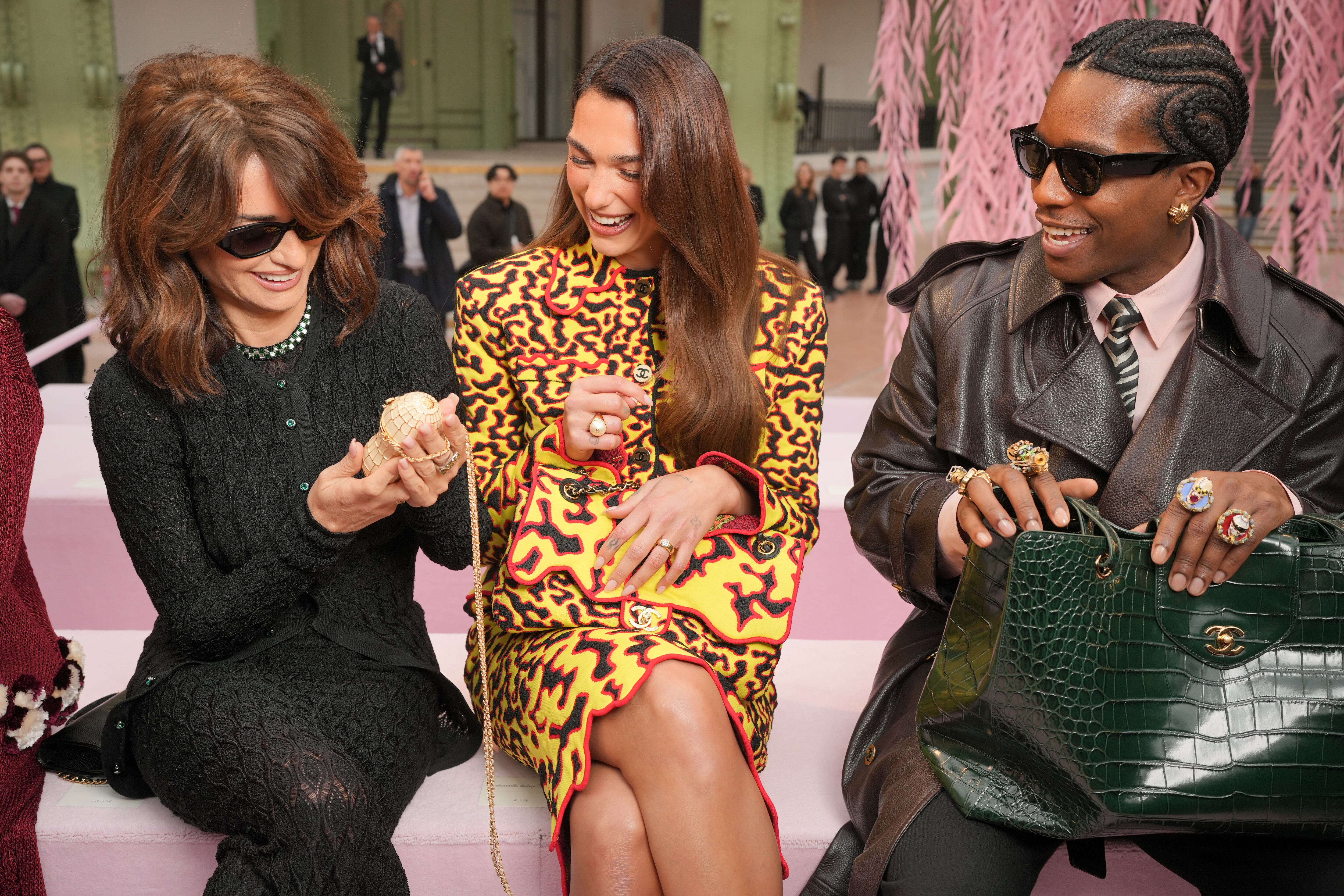 Penélope Cruz, ASAP Rocky y Dua Lipa en el front de Chanel