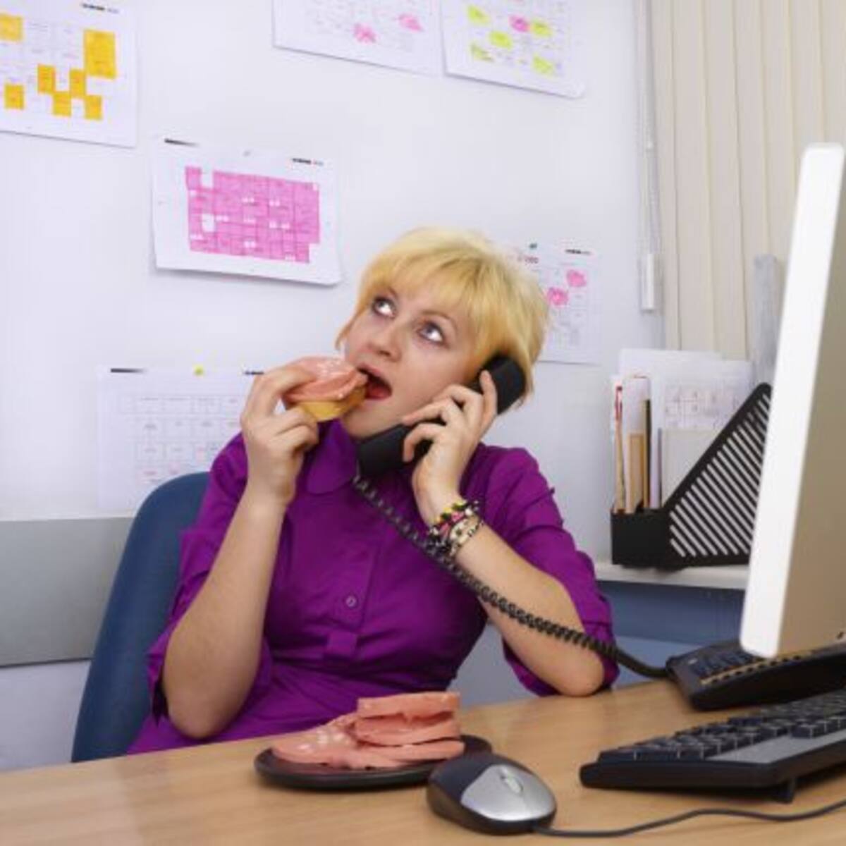Estos son los 10 trabajos que te hacen engordar