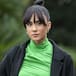 Aitana nos enseña su árbol de Navidad, aunque muchos se fijan en otra cosa que no tiene que ver con él