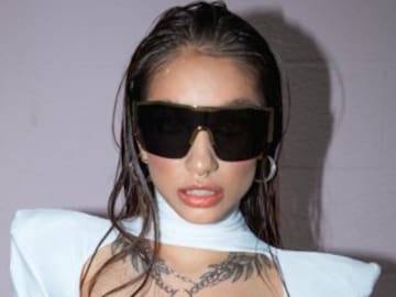 El WhatsApp de María Becerra: sus fiestas con Tini, su session con Bizarrap, y más