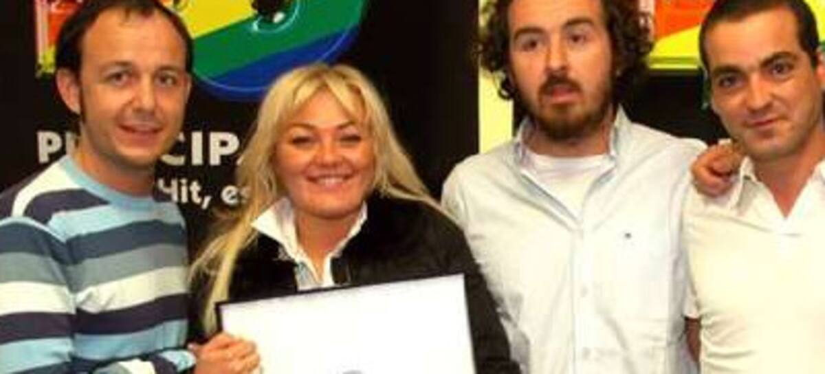 La Oreja de Van Gogh con su estrella de bronce