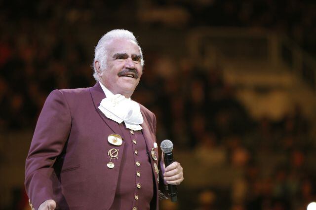 Vicente Fernández manda mensaje a sus fans