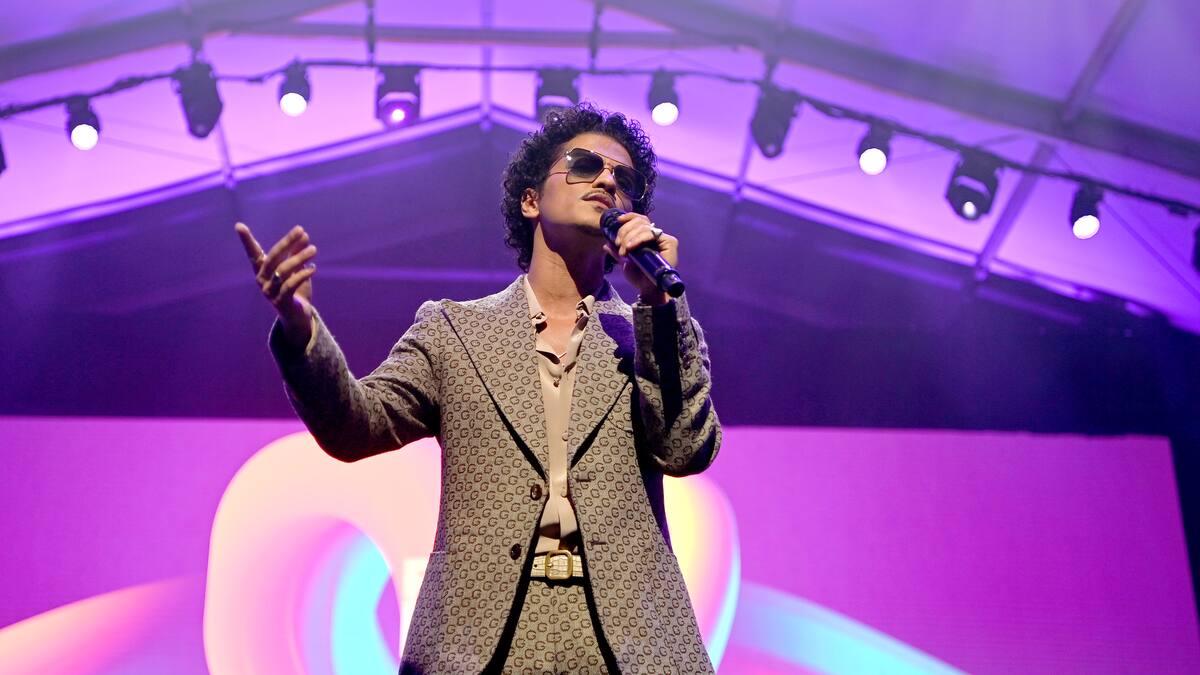 Bruno Mars se une al cartel de artistas que actuarán en los Premios Grammy 2026 | Música | LOS40