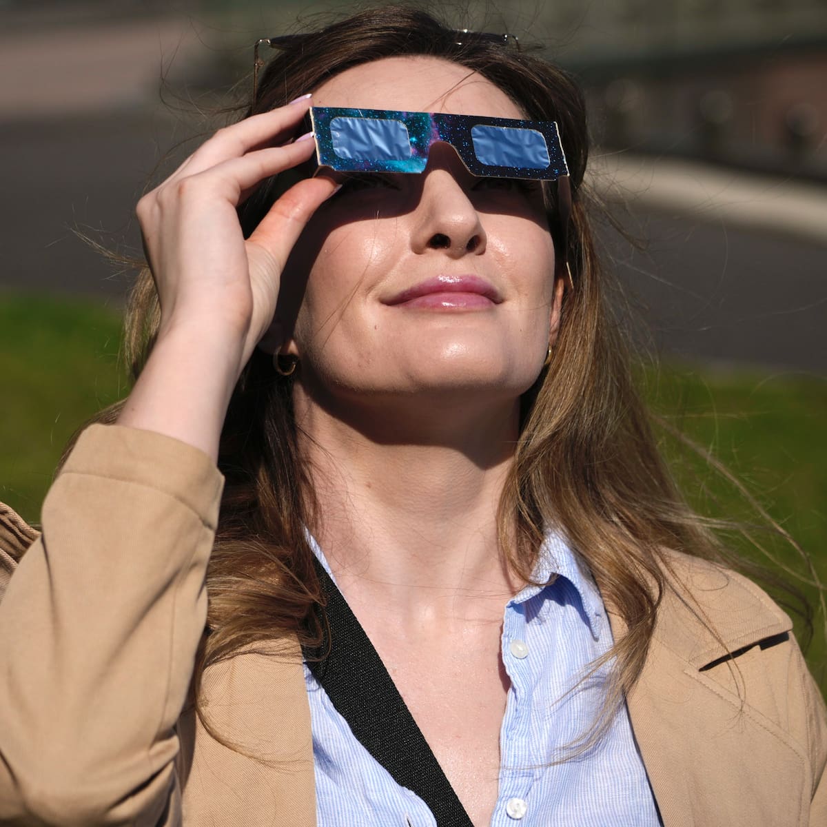 Cómo y dónde conseguir gafas gratis para ver el eclipse de agosto de 2026