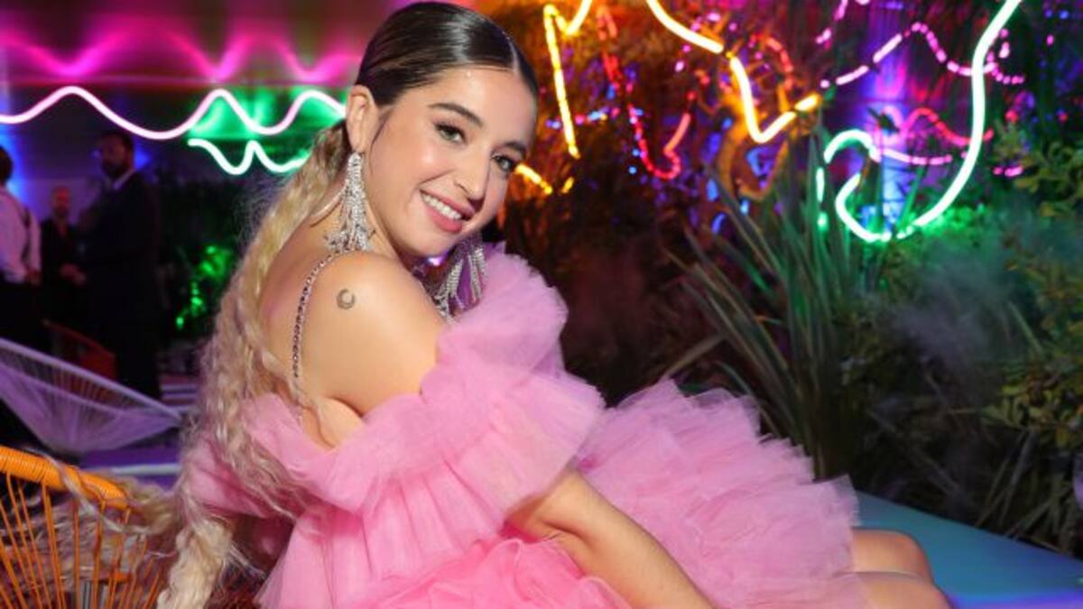 Lola Índigo pone coreografía al nuevo single de DVicio