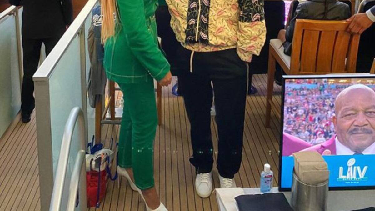 Beyoncé y Jay Z reciben críticas por su actitud en la Super Bowl