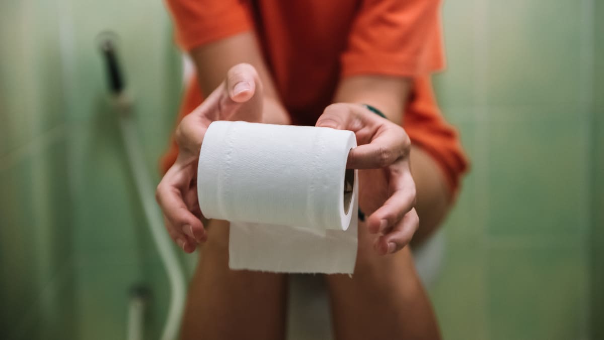 Qué es la diarrea explosiva y qué relación tiene con Cyclospora: síntomas, causas y tratamiento