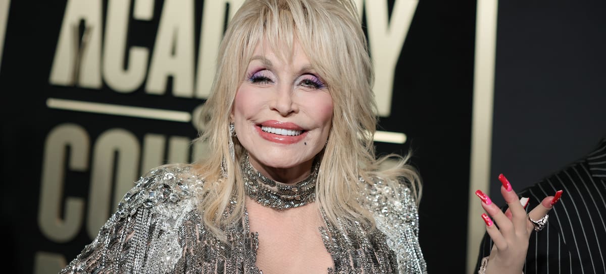 Dolly Parton, en los premios de la Academia de Country en 2023