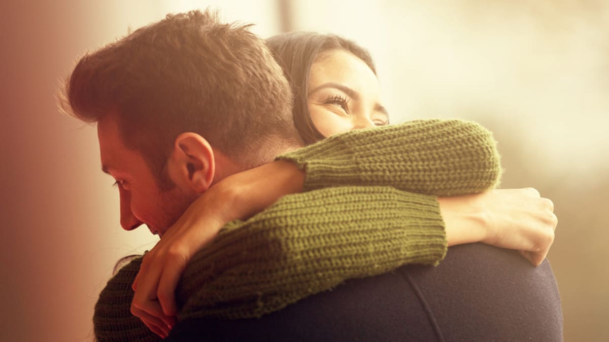 Antes de dar un abrazo te lo vas a pensar dos veces