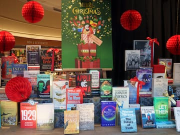 75 ideas de libros para regalar esta Navidad según los gustos del lector