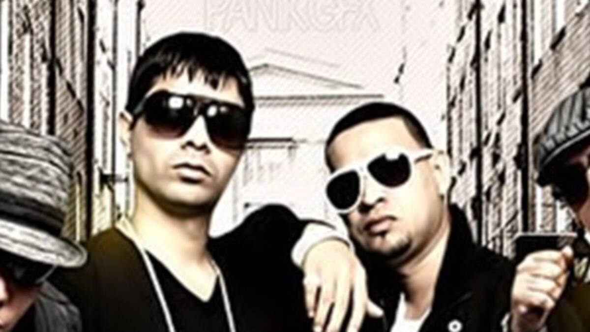 Plan B junto a J King & Maximan