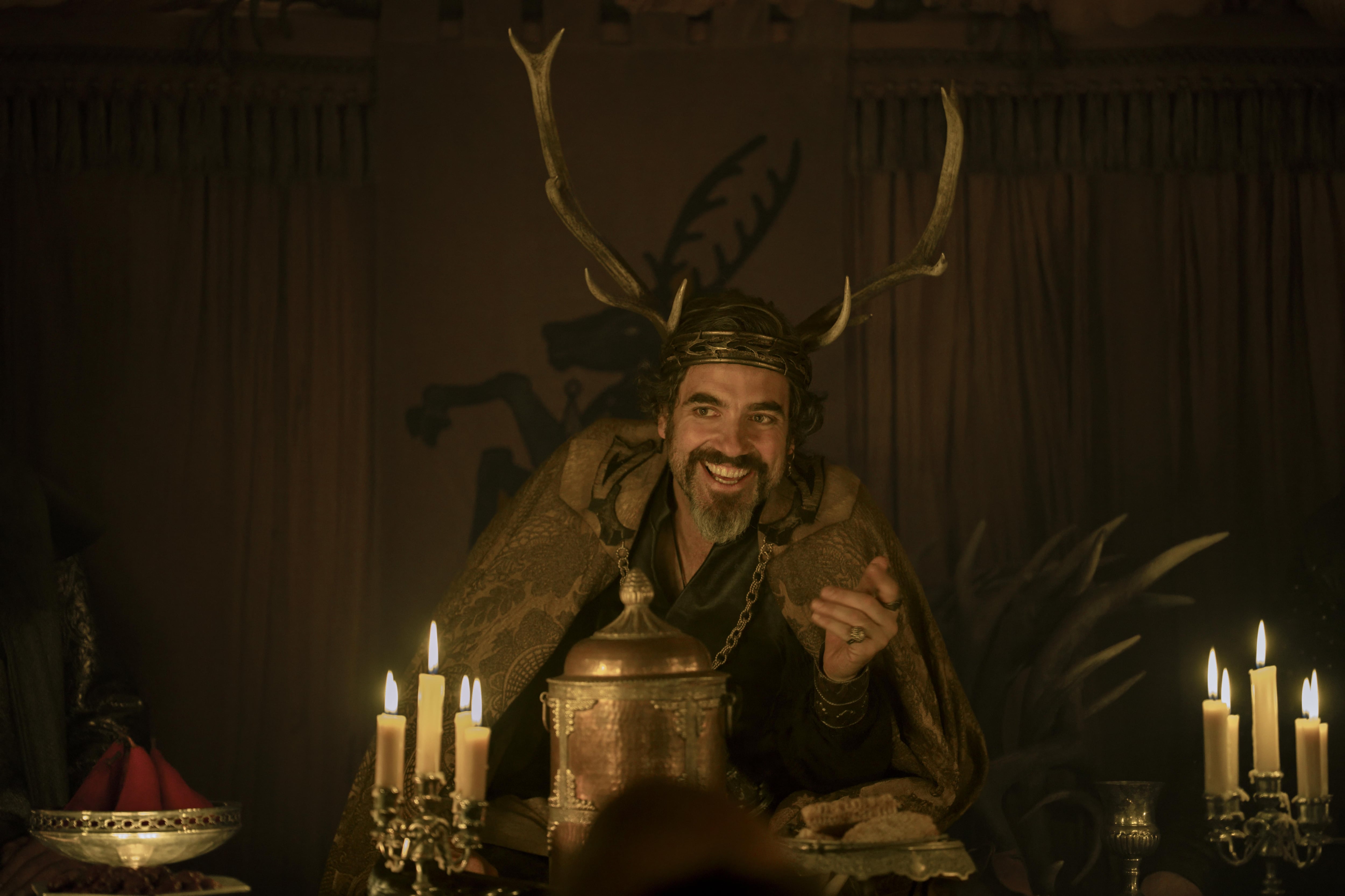 Daniel Ings  se pone en la piel de Lyonel Baratheon en la serie de HBO Max