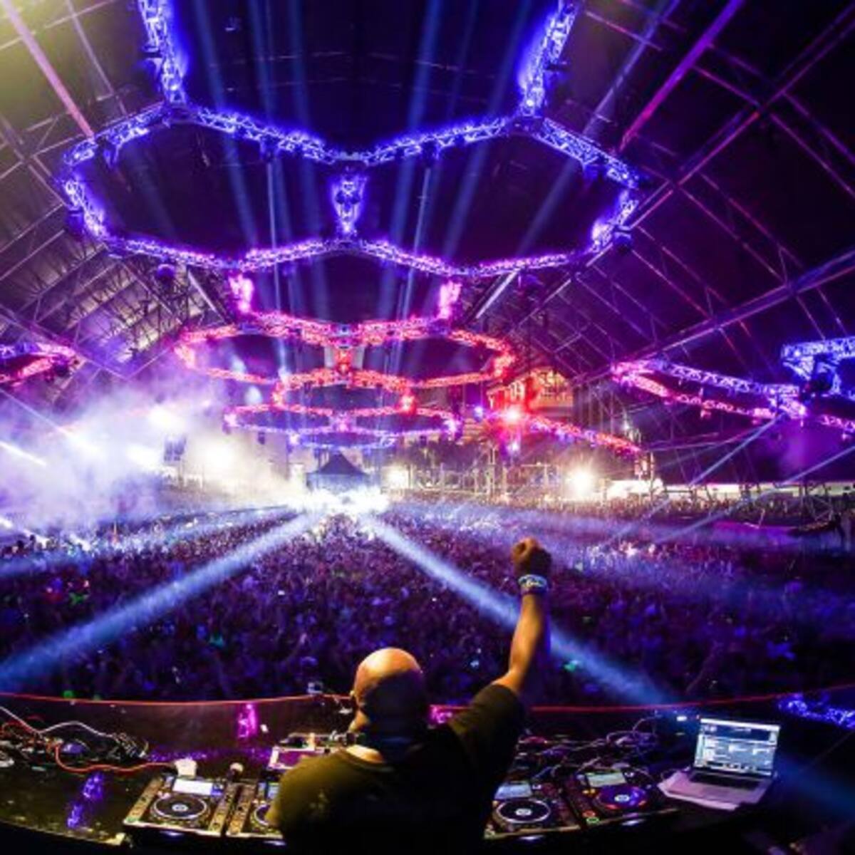Avicii y Armin listos