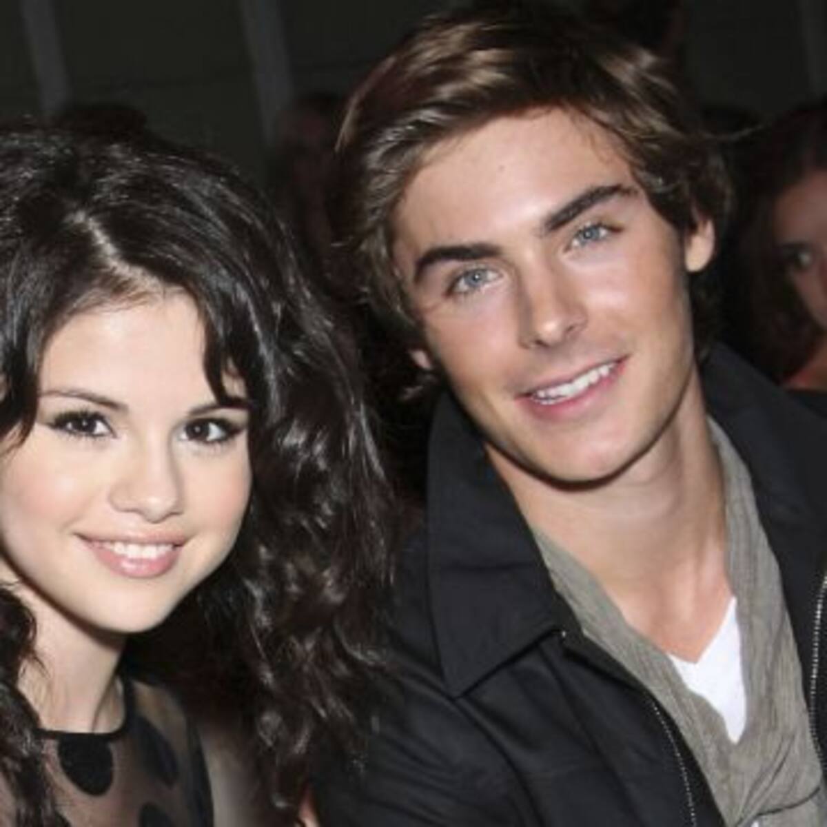 ¿Qué pasa entre Selena Gómez y Zac Efron?