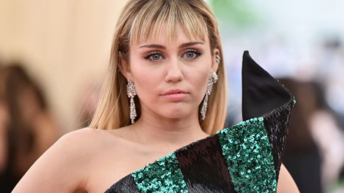 El mensaje de Miley Cyrus después de haber sido atacada por un fan