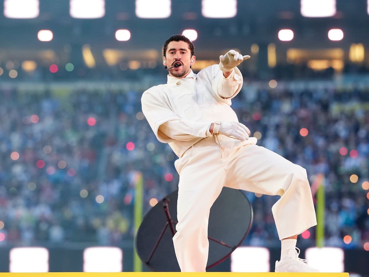 Bad Bunny celebra su cumpleaños volviendo a las redes sociales con una foto muy especial