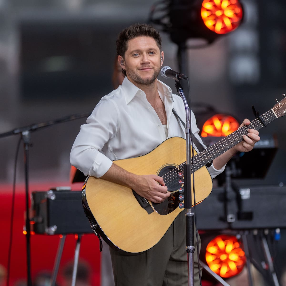 El emotivo homenaje de Niall Horan a Liam Payne en la canción 'End of an Era' durante el arranque de su gira: "Estoy llorando"
