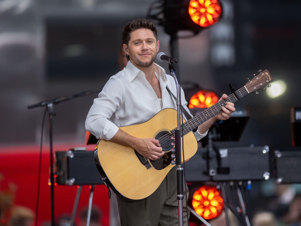 El emotivo homenaje de Niall Horan a Liam Payne en la canción 'End of an Era' durante el arranque de su gira: "Estoy llorando"