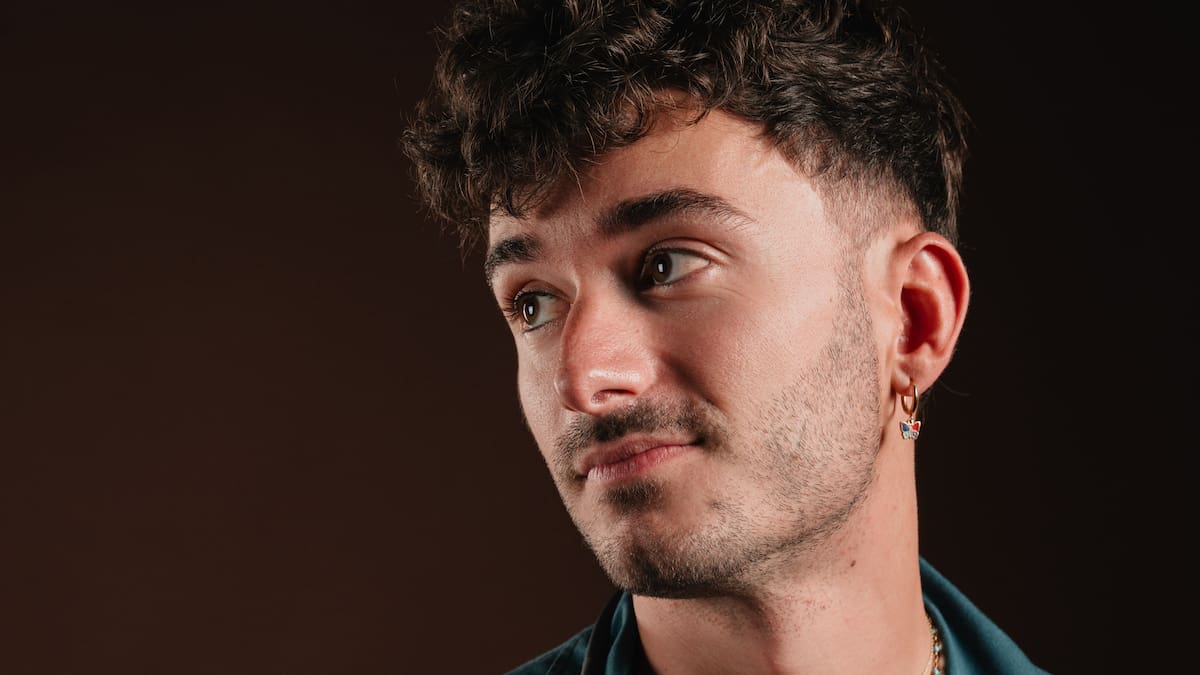 Lluís Sánchez torna a l’essència amb el nou single 'No sé què he fet malament'