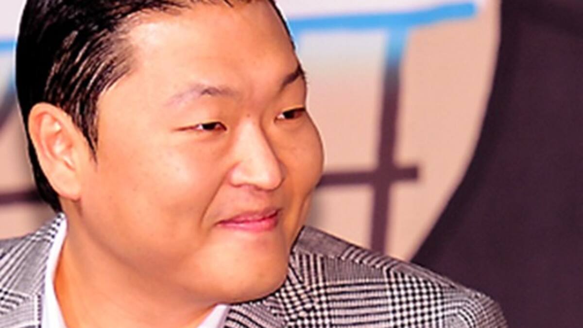 Psy gana 500 millones de visitas