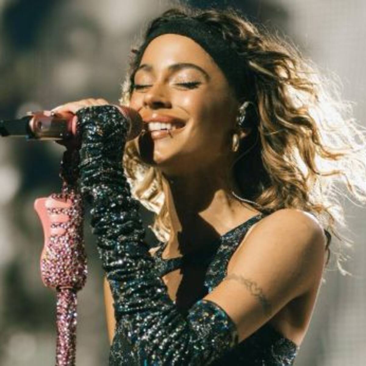 Tini se emocionó al culminar su gira "Tini Tour" en Estados Unidos