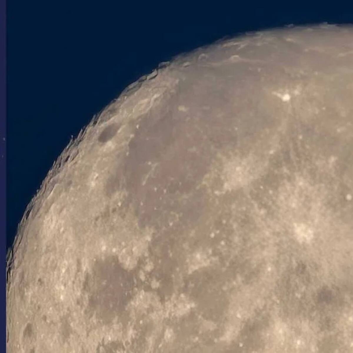 Honor hace "la de Samsung" y nos da una fotografía de la Luna para publicitar su nuevo móvil