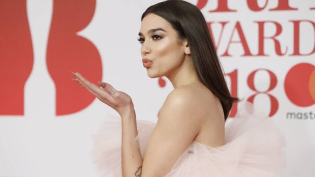 Dua Lipa brilló en los Brit Awards 2018