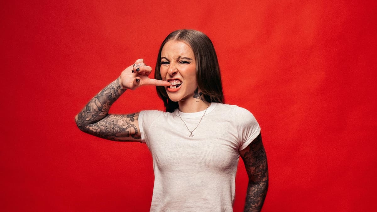 ¿Qué significa 'BIAF', la nueva canción de Young Miko?