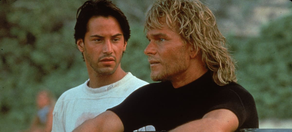 Keanu Reeves y Patrick Swayze, en un fotograma de Point Break (Le llaman Bodhi)