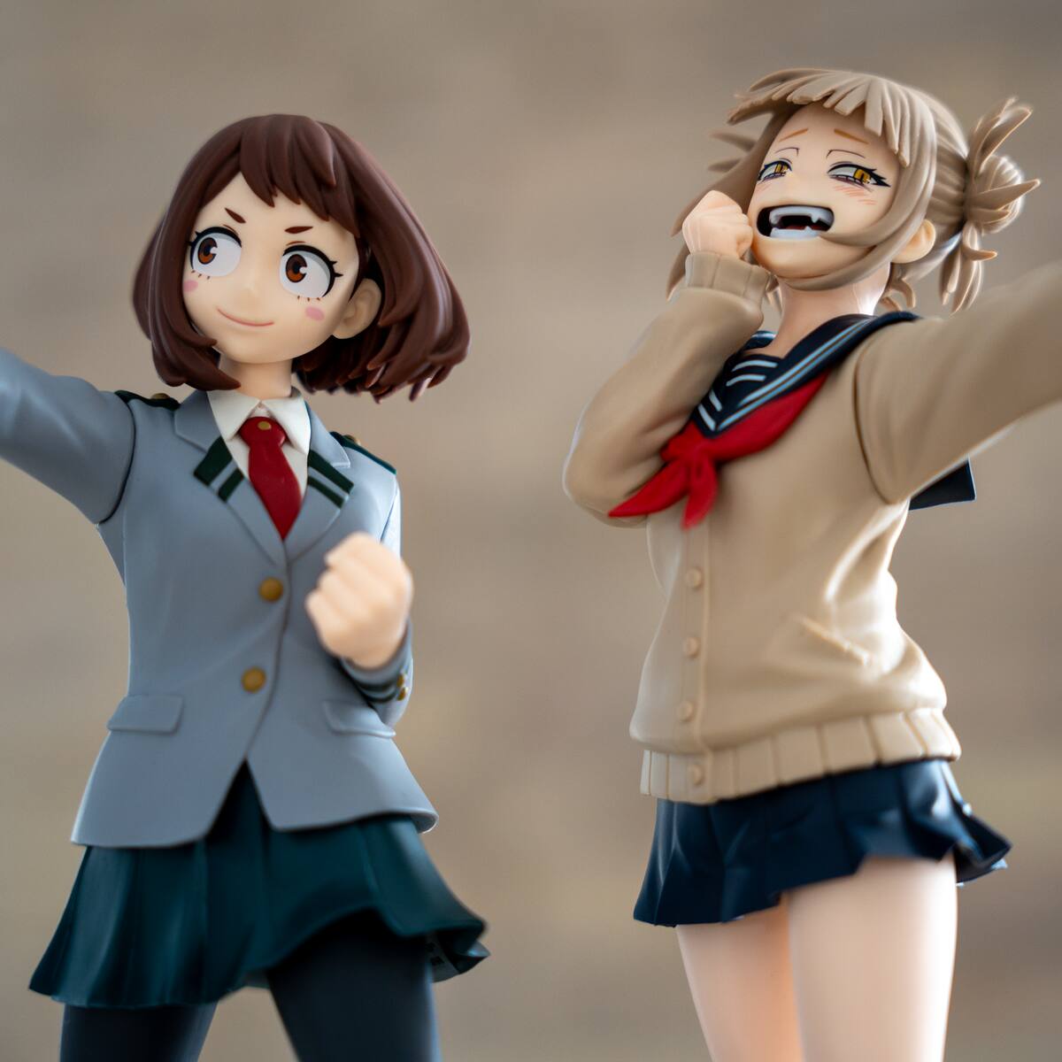 Ochaco Uraraka y Himiko Toga: dos caras de My Hero Academia se estrenan en la línea 'Glitter & Glamours'