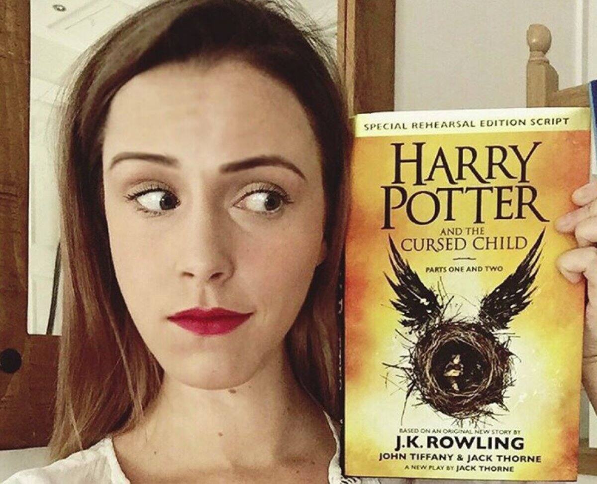 Megan Flock, el clon de Emma Watson?