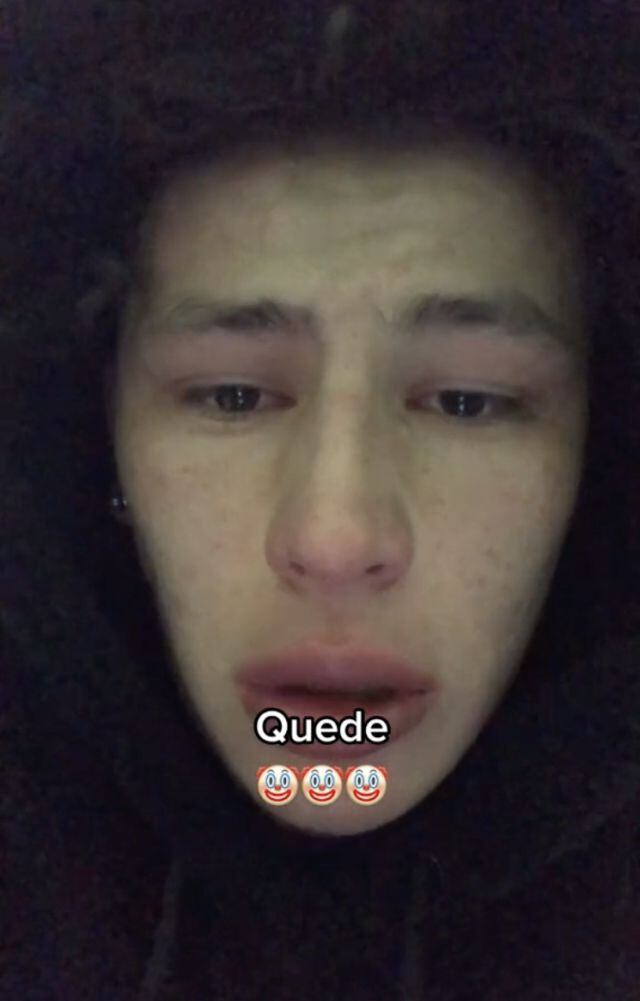 No pudo evitar llorar al ver que ya no alcanzó boletos para Bad Bunny