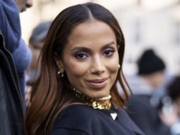 Anitta celebra su cumpleaños compartiendo unas fotos como nunca antes la habíamos visto